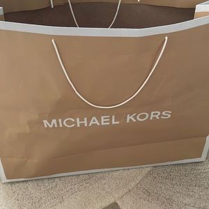 MK Xlarge gift bag